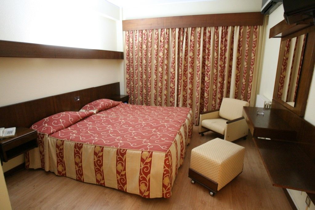 Hotel Costa De Prata 2 & Spa 菲盖拉-达福什 外观 照片
